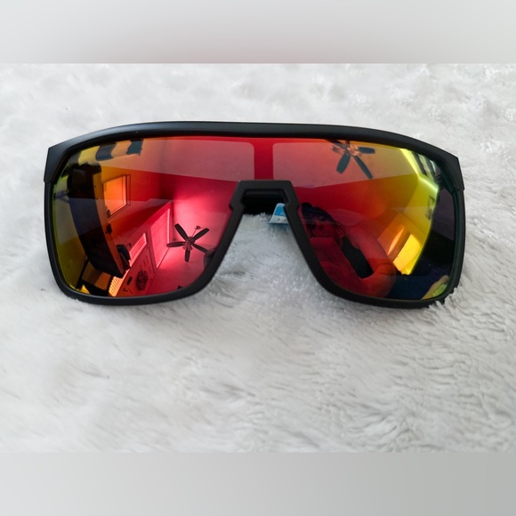 NWT- DOT DASH by Billabong SHOEY SUNGLASSES - Picture 4 of 11
